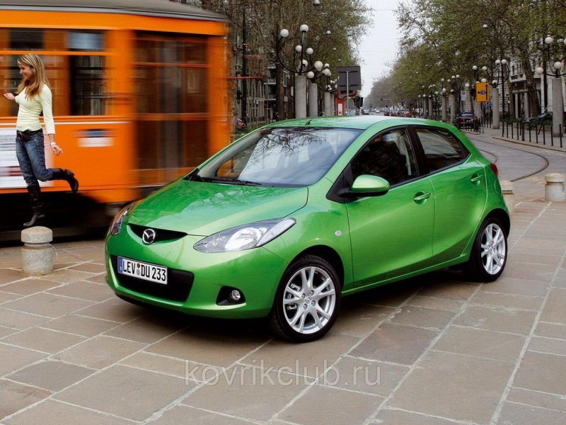 Mazda 2 хэтчбек