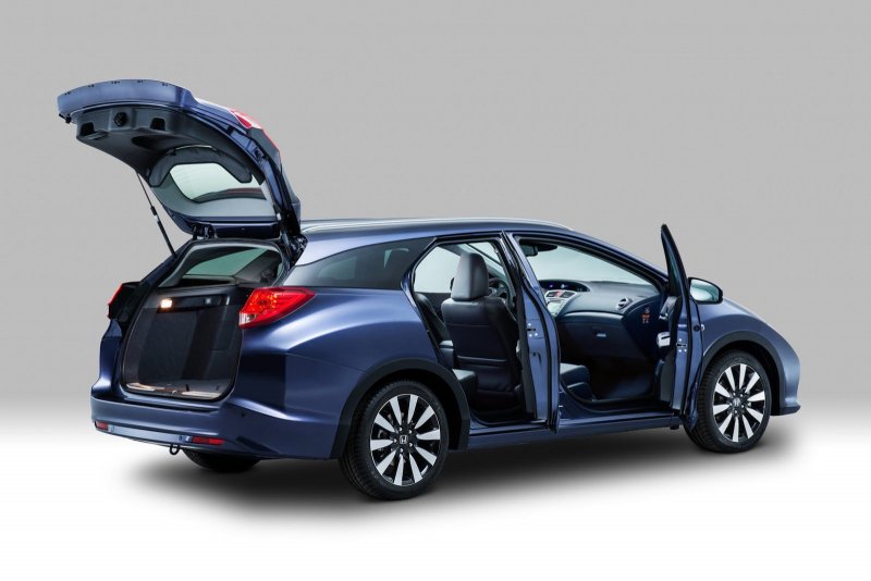 Honda Civic универсал 2014