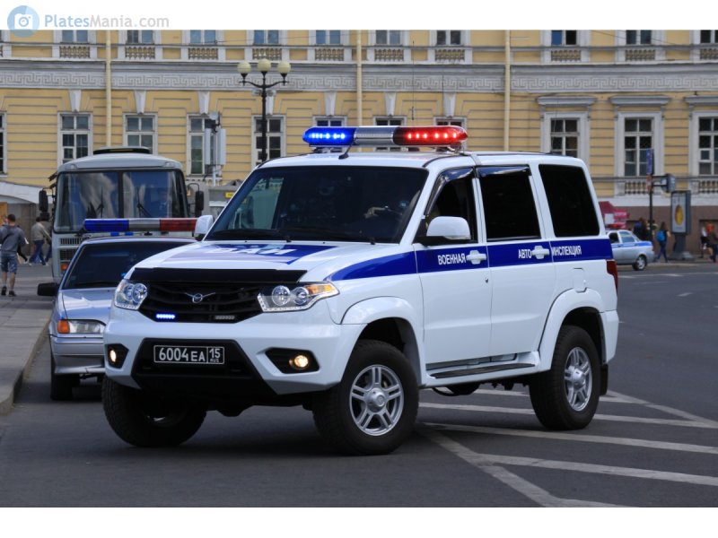 Полицейский УАЗ Patriot