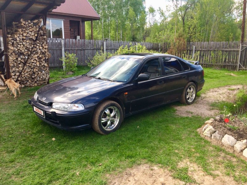 Honda Accord 2.0 МТ 1993