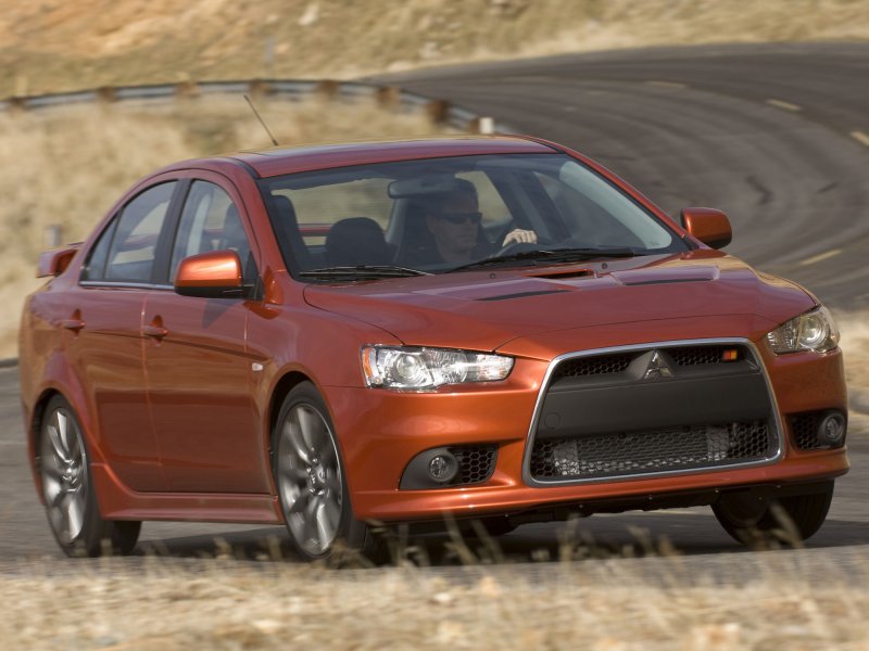 Mitsubishi Lancer Evolution 10 FQ 440