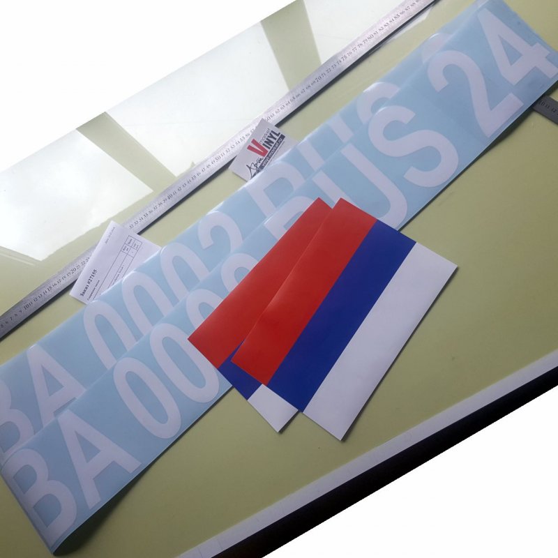 Наклейка на монтажной пленке
