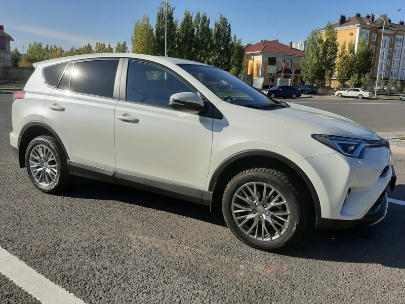 Диски Toyota rav4 r206 Сильвер