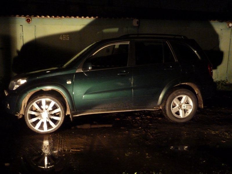 Toyota rav4 2014 r20