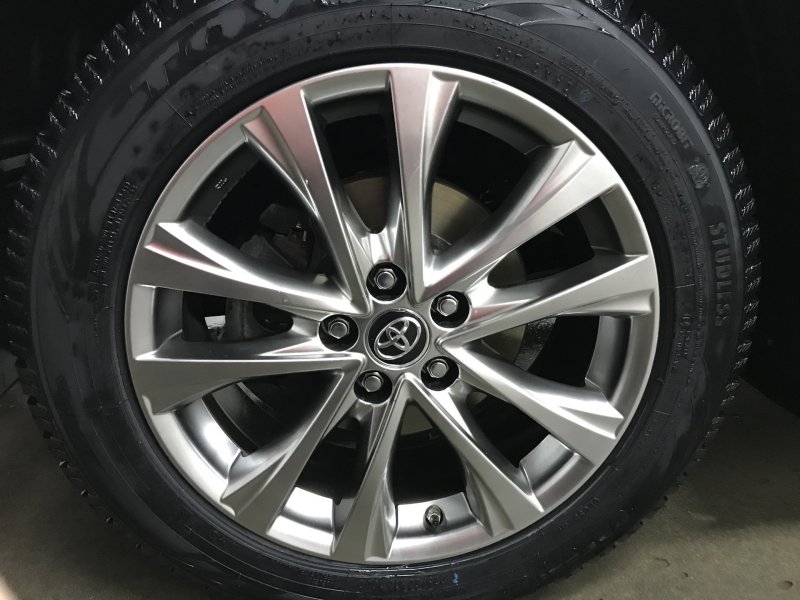 Toyota rav4 белый 2015