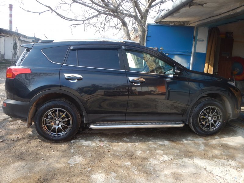 Toyota rav4 r19 2011