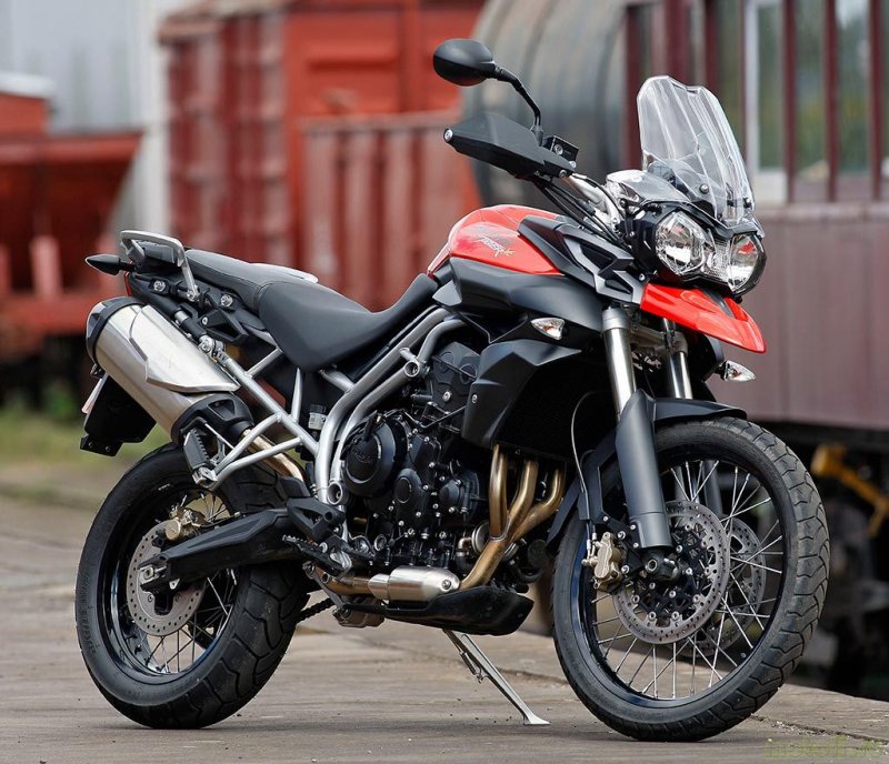 Triumph Tiger 800