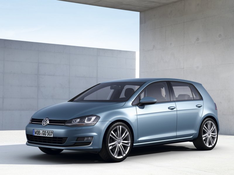 Volkswagen Golf седан