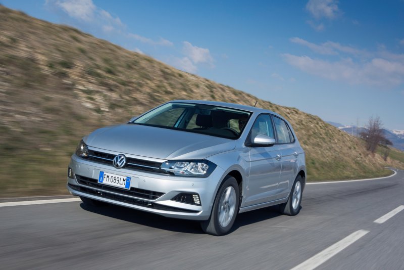 Volkswagen гольф седан 8