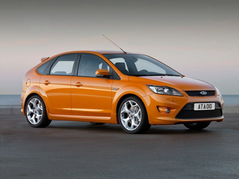 Ford Focus 2 хэтчбек