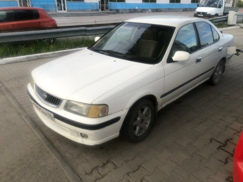 Ниссан Санни автомат 2.0