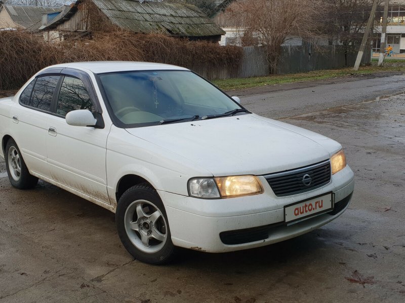 Ниссан Санни 2001 года