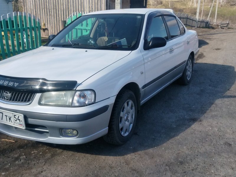 Ниссан Санни 2001 черный