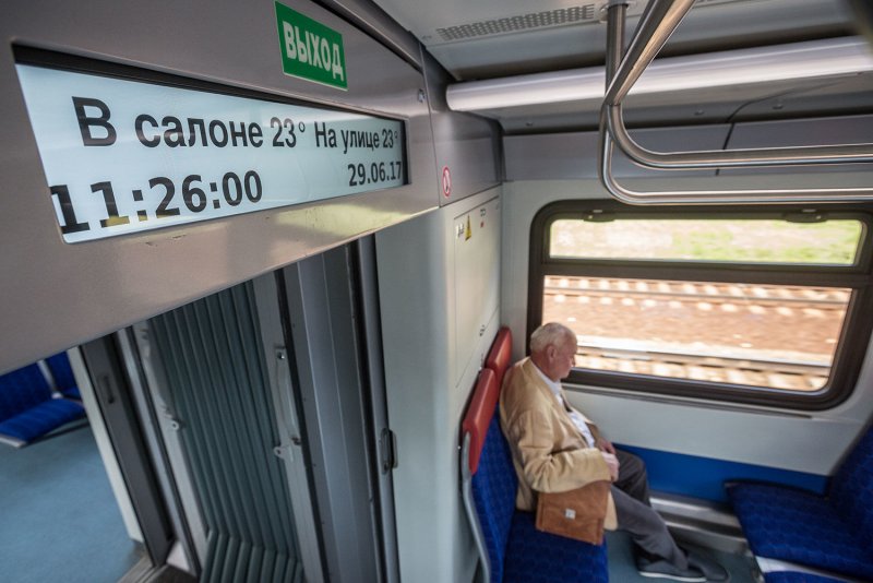 Зеленое метро электропоезд Иволга