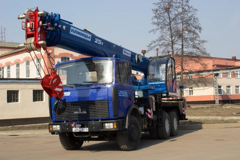 Автокран МАЗ 6312