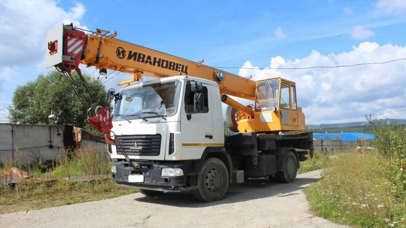 МАЗ 5337 КС 35715
