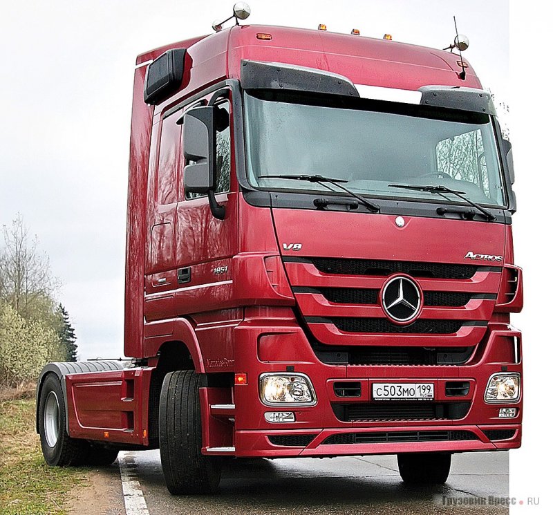 Тягач Mercedes-Benz Actros
