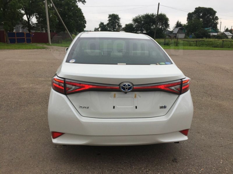 Toyota Sai 2015