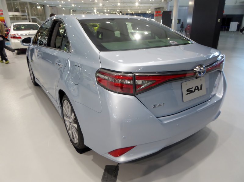 Toyota Sai 2018