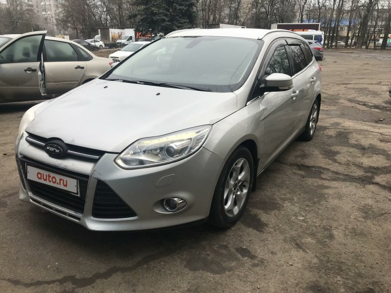 Ford Focus 3 Рестайлинг универсал фото