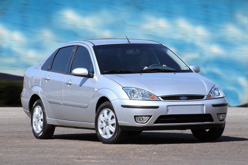 Ford Focus, 2002 седан 2.0
