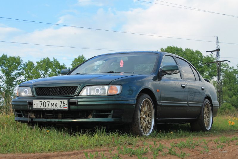 Nissan maxima QX a32