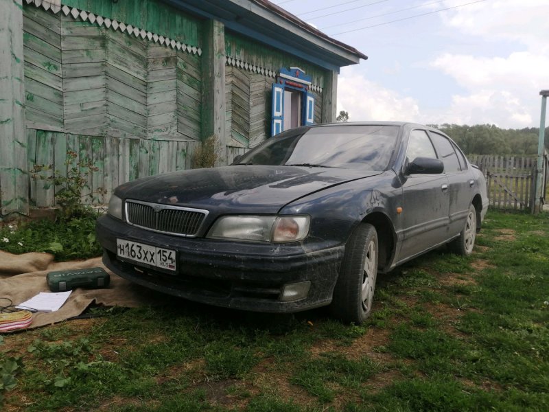 Ниссан Максима 99 года
