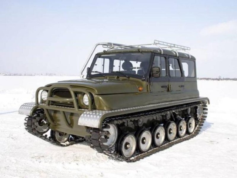 Вездеход-амфибия ЗВМ-2410 Ухтыш