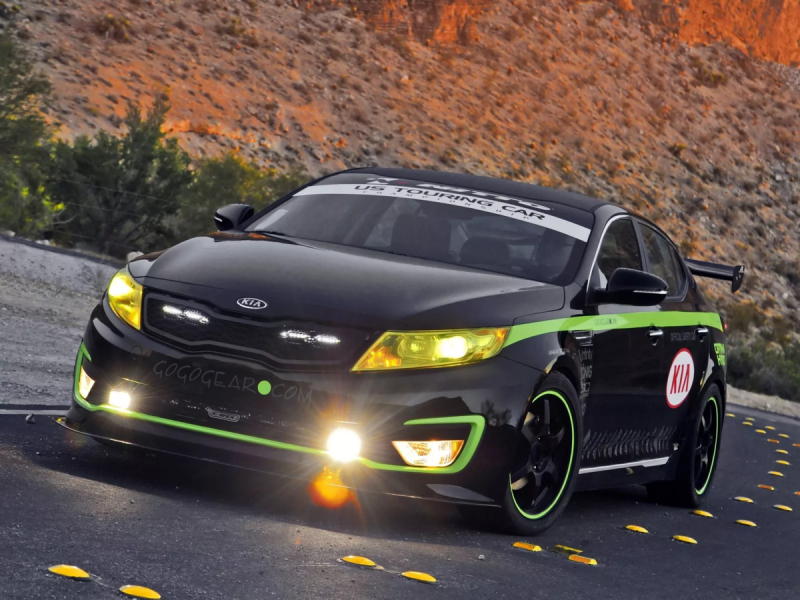Тюнингованная Kia Rio