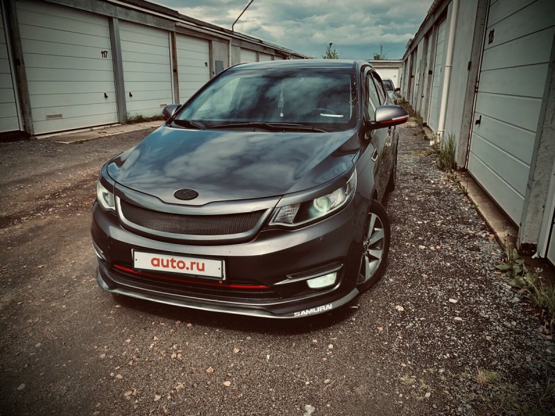 Kia Rio Premium 1.6 at
