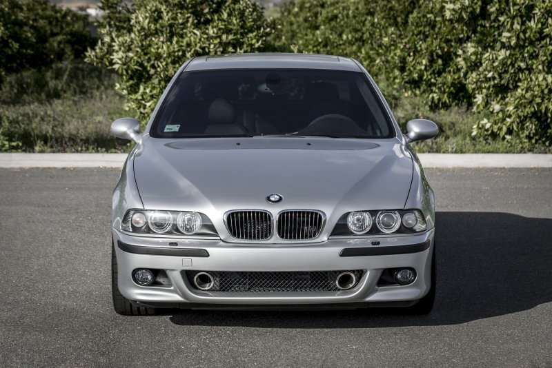 BMW 318i e90