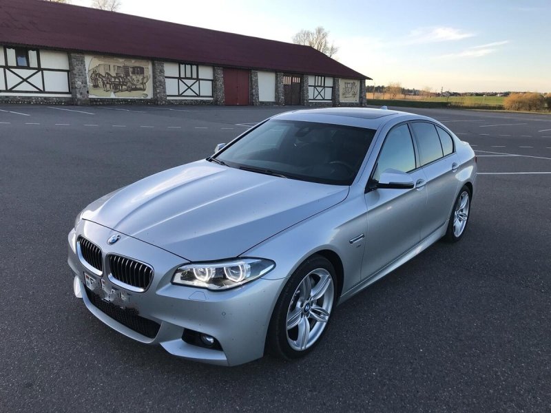 BMW 525 e60 серебро