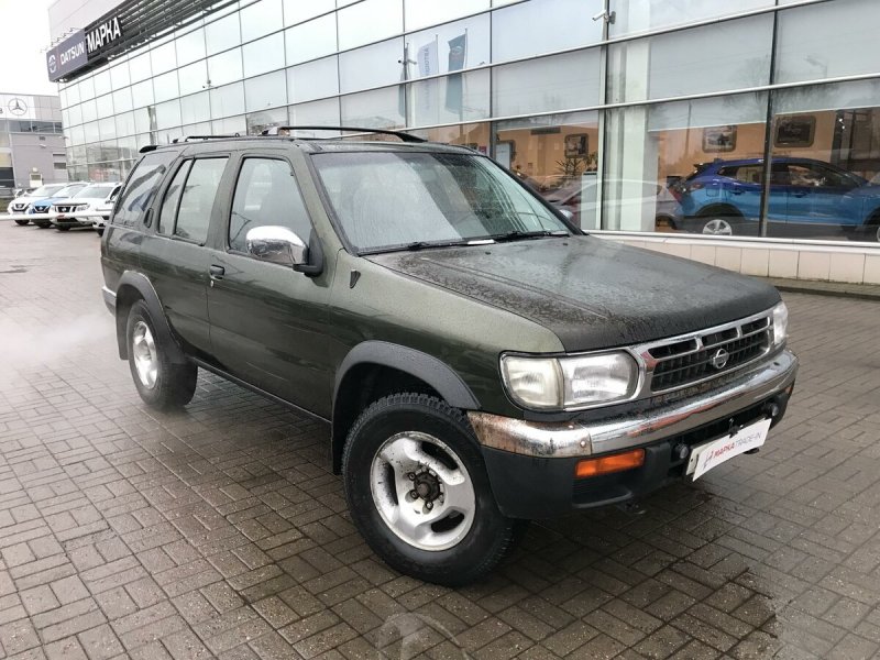 Ниссан Патфайндер 1998г