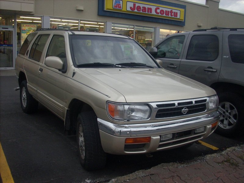 Nissan Pathfinder 1998 3.3