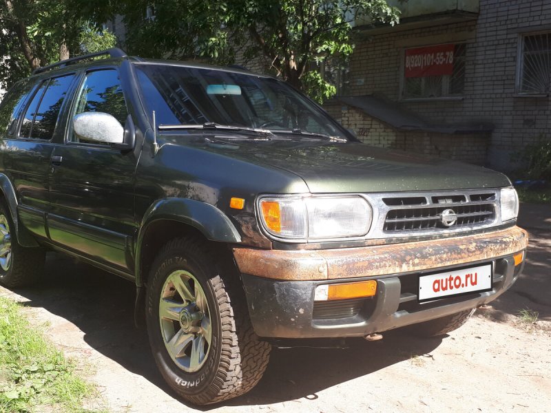 Nissan Pathfinder 1998