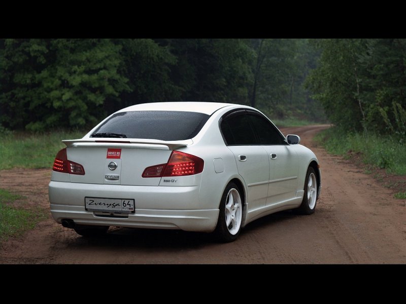 Ниссан Скайлайн 2002