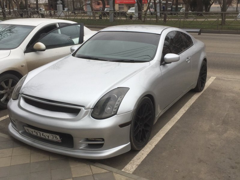 Nissan Skyline XI (v35), 2003