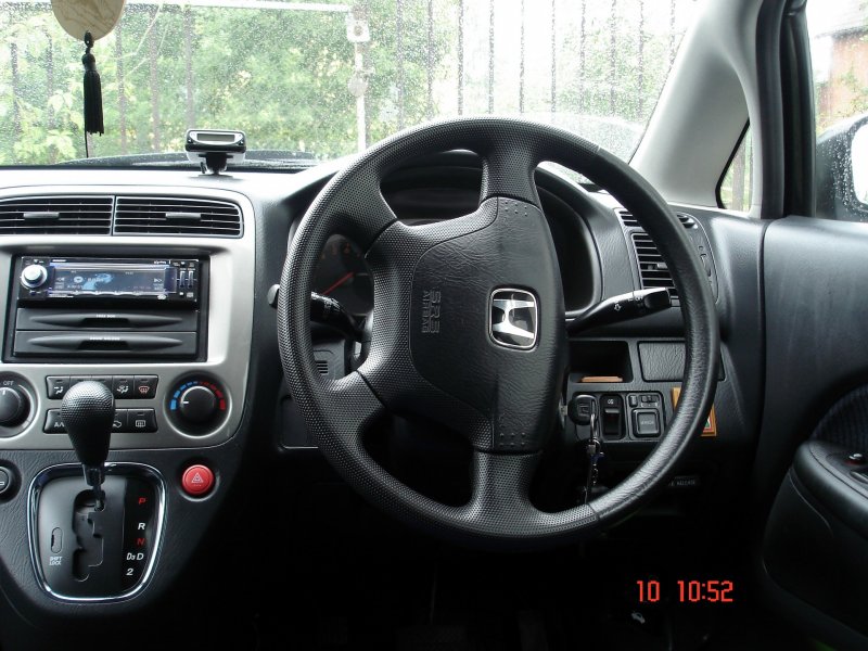 Honda Stream 2002 салон