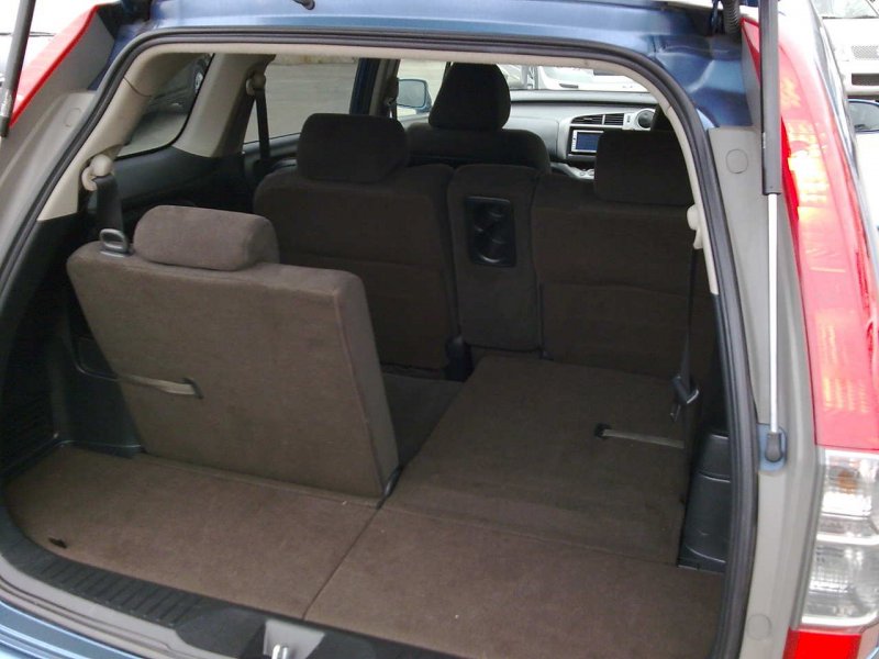 Honda Stream, 2002 багажник