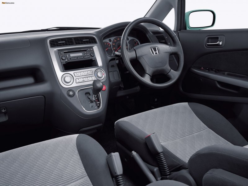 Honda Stream 2001 Interior