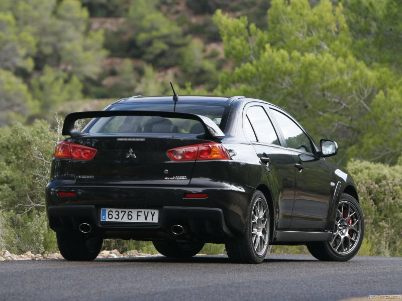 Mitsubishi Lancer Evolution 2