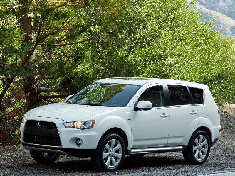 Mitsubishi Outlander 2010