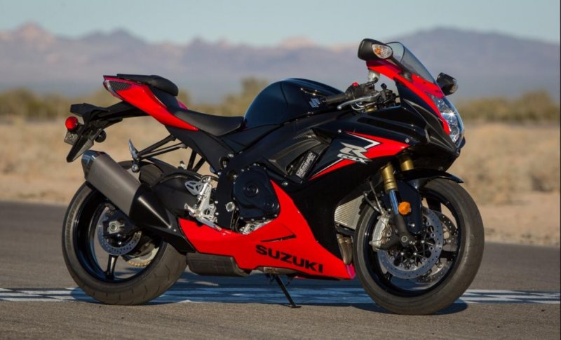 Suzuki GSX-R 750