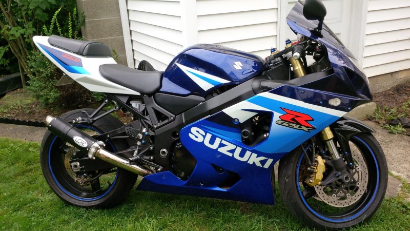 Сузуки GSXR 600