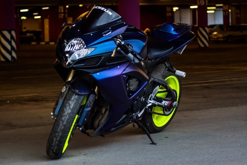 Suzuki GSXR 600
