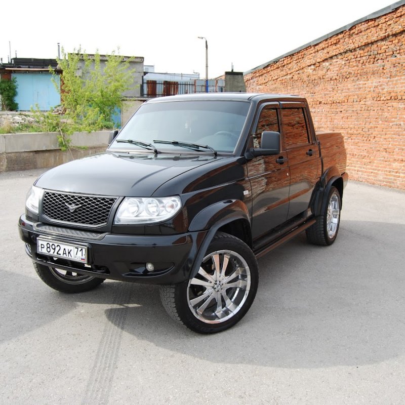 UAZ Patriot Pickup на r20