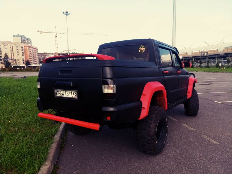 УАЗ Патриот пикап черный тюнинг