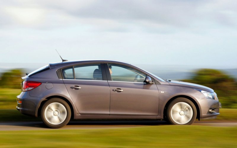 Chevrolet Cruze 2016 хэтчбек