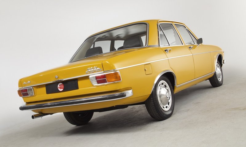 Audi 100 c1 седан