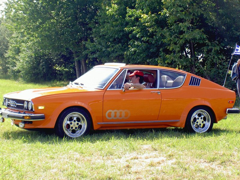 Ауди 100 Coupe s gt